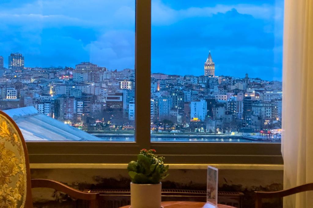 The Halic Bosphorus Otel